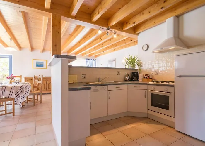 Renove Sur Domaine Viticole Bio, Proche De Nantes Et Pornic, Jardin Clos, Velos A Disposition - Fr-1-306-1035 *